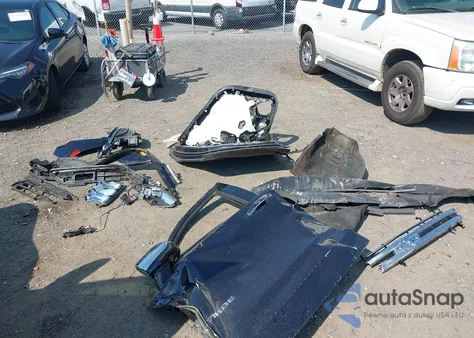 2021 Chevrolet Tahoe 2Wd Premier z USA, uszkodzony, nr VIN 1GNSCSKD0MR260015